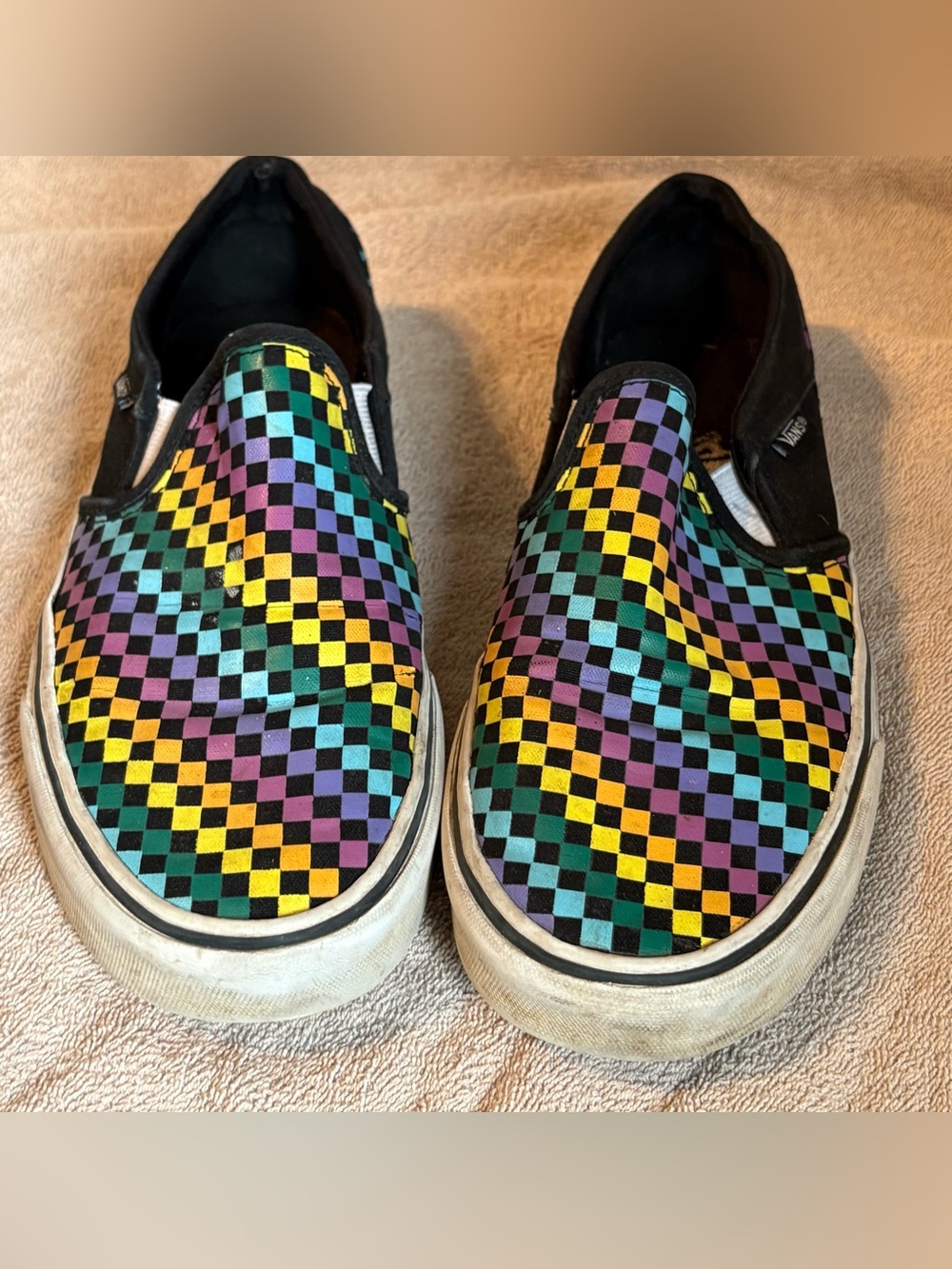 Vans Slip-On in bright colors Checkerboard